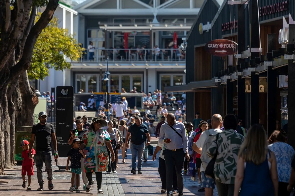 Dòng vốn tháo chạy với tốc độ chưa từng thấy, đồng tiền ‘rơi tự do’: Loạt quốc gia đối mặt ‘khủng hoảng kép’ vì thuế quan - ảnh 1