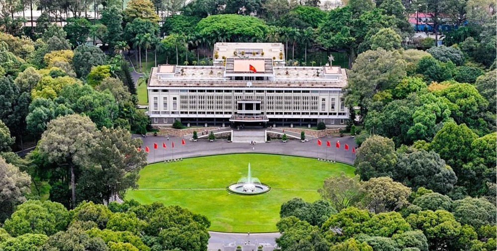 Ngay trước thềm nghỉ lễ 30/4, siêu đô thị lớn nhất Việt Nam thu vượt 56.600 tỷ đồng từ du lịch, cao nhất cả nước - ảnh 2