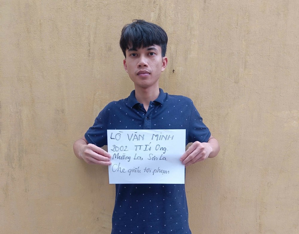 Khởi tố bạn gái sinh năm 2005 của Bùi Đình Khánh vì che giấu tội phạm - ảnh 12