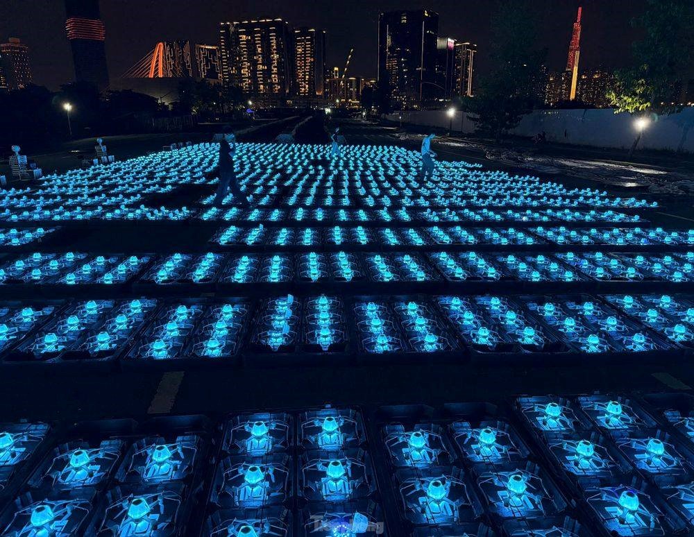 Biểu diễn chính thức 10.500 drone ở TP. Hồ Chí Minh sẽ không có quảng cáo - ảnh 1