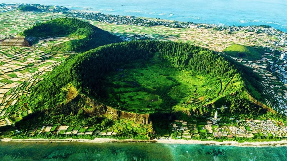 Huyện đảo sắp trở thành đặc khu có hòn đảo duy nhất tại VN hình thành từ phun trào núi lửa hàng chục triệu năm trước - ảnh 2