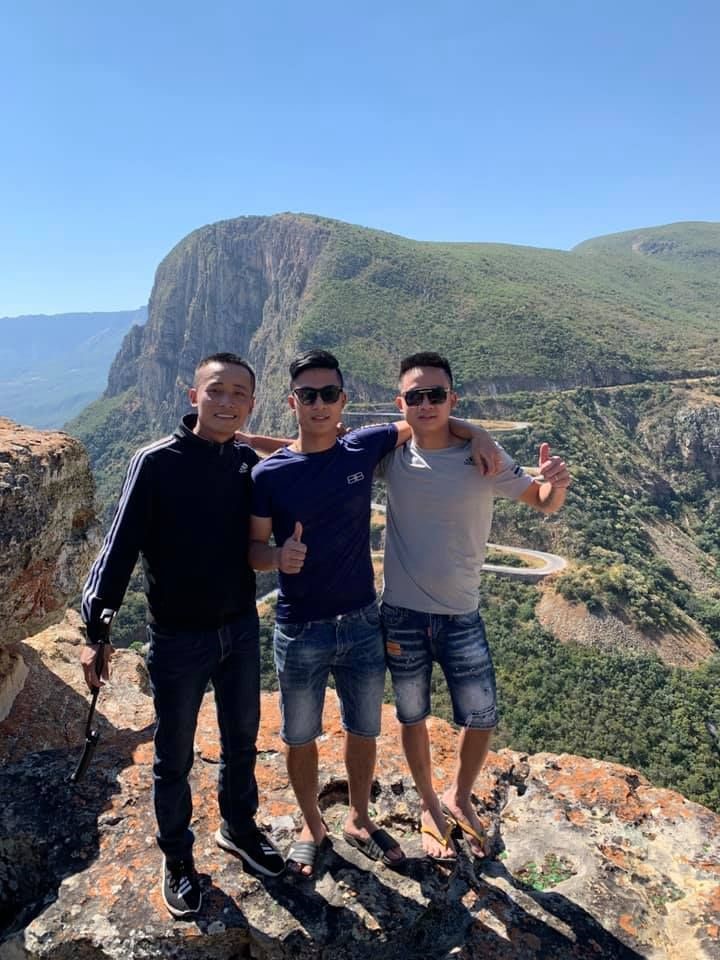 Quang Linh Vlogs vướng lao lý, team châu Phi có sự thay đổi gây tranh cãi khiến một người phải lên tiếng giải thích gấp - ảnh 2