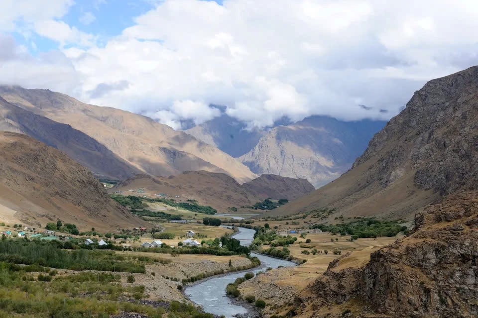 Từ Kashmir đến sông Ấn: Mâu thuẫn kéo dài 77 năm leo thang chỉ sau một đêm, căng thẳng Ấn Độ - Pakistan tiến vào vùng nguy cơ mới - ảnh 4