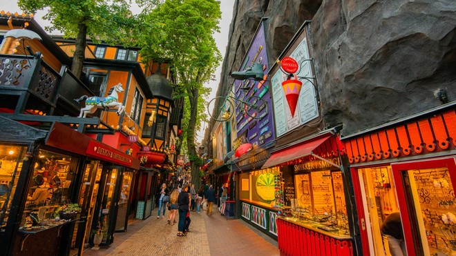 Thành phố có 20% cư dân là Thạc sĩ trở thành nơi hạnh phúc nhất thế giới 2025 - ảnh 1