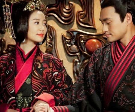 3 người phụ nữ thay mặt thiên tử quyết định vận mệnh Trung Hoa: Một người cầm quân, một người nhường ngôi, một người lập triều - ảnh 2