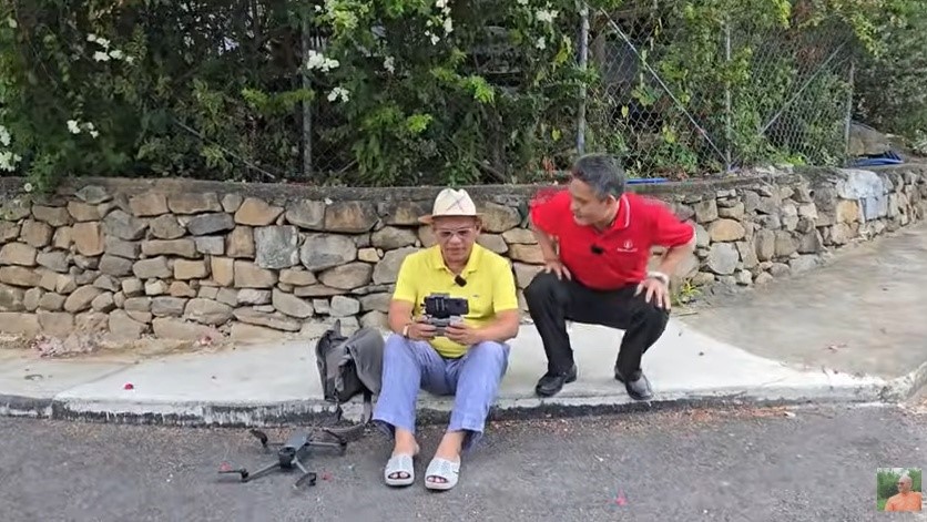 Ông chủ Điền Quân Color Man đi dép lê, đạp xe đạp làm môi giới bất động sản, lo lắng 'không trụ nổi qua 1 tháng' - ảnh 2