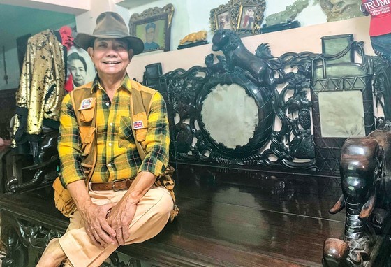 Chiếc sập bằng gỗ lệ chi 300 năm tuổi hiếm có khó tìm được ‘vua đồ cổ Sài thành’ mua bằng 5 cây vàng, có người trả giá 50 tỷ nhưng chủ nhân nhất quyết không bán - ảnh 4