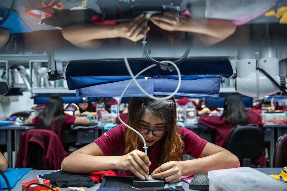 Tuyển 7.000 nhân công cho nhà máy mới, đế chế trang sức lớn nhất thế giới chọn Việt Nam làm đòn bẩy giữa bão thuế quan  - ảnh 3