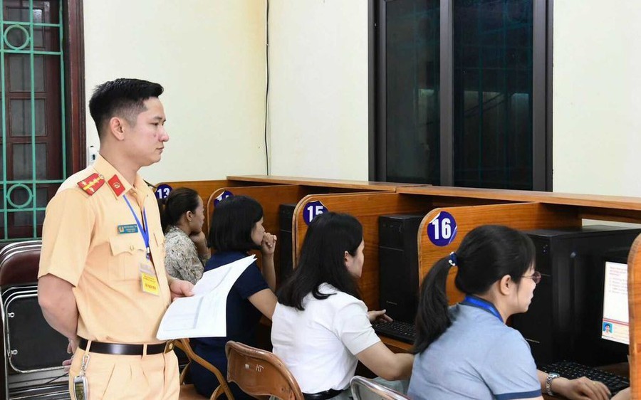 Bộ Công an công bố hướng dẫn sử dụng bộ 600 câu hỏi sát hạch lái xe cơ giới đường bộ - ảnh 1