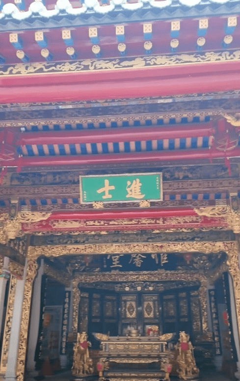 Tháo dỡ biệt phủ 3.500 tỷ xây trái phép trên đất công của đại gia BĐS - ảnh 2