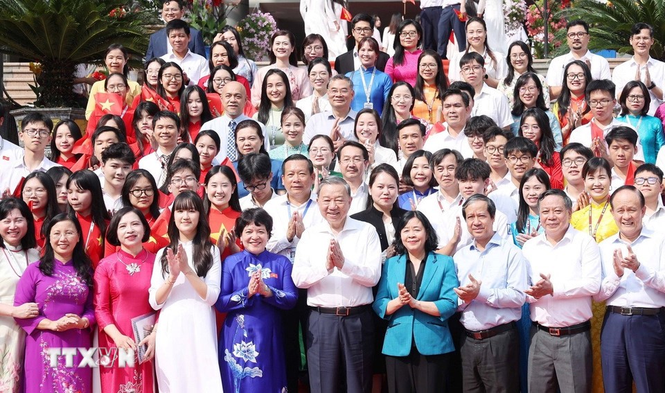 Ngôi trường chuyên có nhiều học sinh đỗ Harvard nhất Việt Nam, 1 năm 'thắng' hơn 100 giải quốc gia, Tổng Bí thư Tô Lâm vừa ghé thăm - ảnh 2