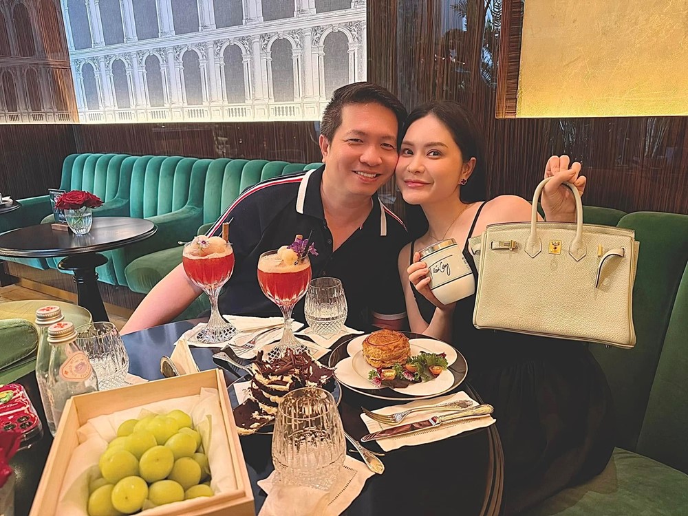 Tài sản vợ chồng ‘đại gia quận 7’ Đoàn Di Băng - Nguyễn Quốc Vũ: Chồng làm chủ tịch công ty vốn điều lệ 8 tỷ, 'khoe' loạt siêu xe, bất động sản trăm tỷ - ảnh 11