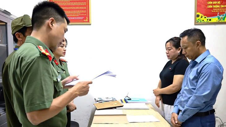 Công an Việt Nam vừa phá chuyên án đặc biệt lớn tác động đến hơn 7.000 công dân, bắt giữ 12 người - ảnh 2