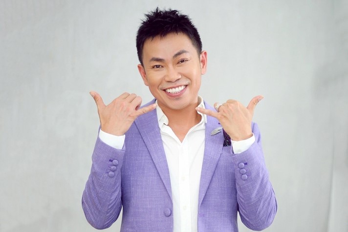 Nam danh hài Việt làm ‘ông bầu’ tại Mỹ, trả cát-xê 1 cây vàng cho nghệ sĩ vô danh, U60 giàu có sở hữu biệt thự 12.000m2 - ảnh 4