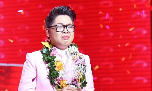 Tài sản 'Học trò Mỹ Tâm' sau 10 năm làm Quán quân: Mua một lúc 15 cây vàng, ở nhà 10 tỷ, vài ba bất động sản - ảnh 1