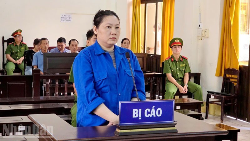 Bùi Thị Kim Thảo chính thức bị tuyên án 20 năm tù về tội giết chồng - ảnh 1