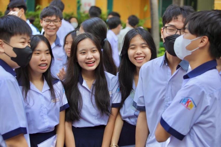 Đáp án, đề thi môn Ngữ văn vào lớp 10 tại TP.HCM năm 2025 - ảnh 1