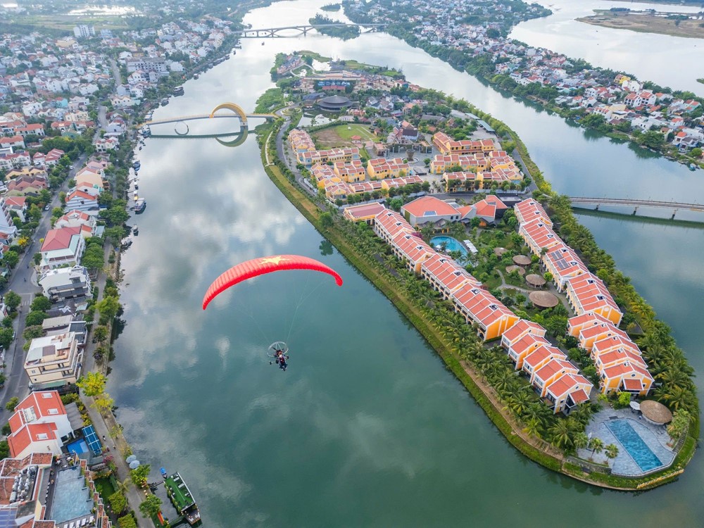 'Thành phố cổ quyến rũ nhất thế giới' của Việt Nam vừa làm điều đặc biệt cho người dân và du khách - ảnh 2