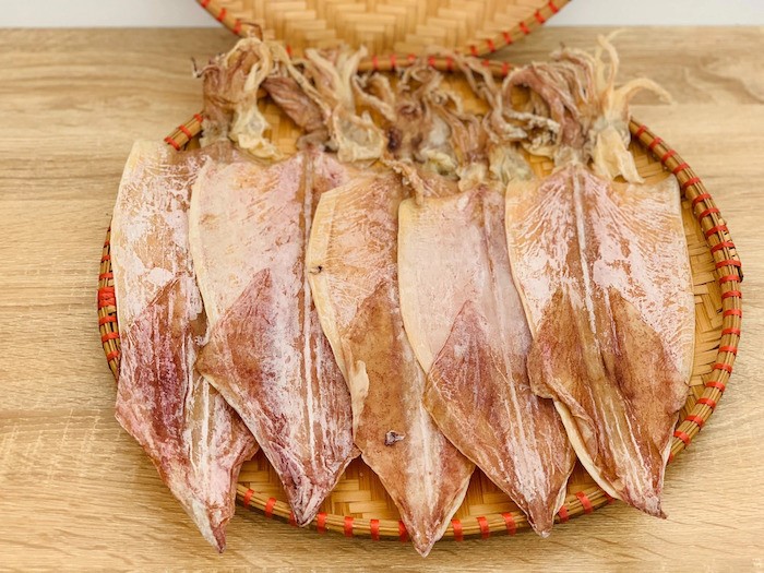 Anh N. đi mua 100kg mực khô với giá 110 triệu, chuyển tiền xong người bán từ chối giao hàng, công an vào cuộc - ảnh 1