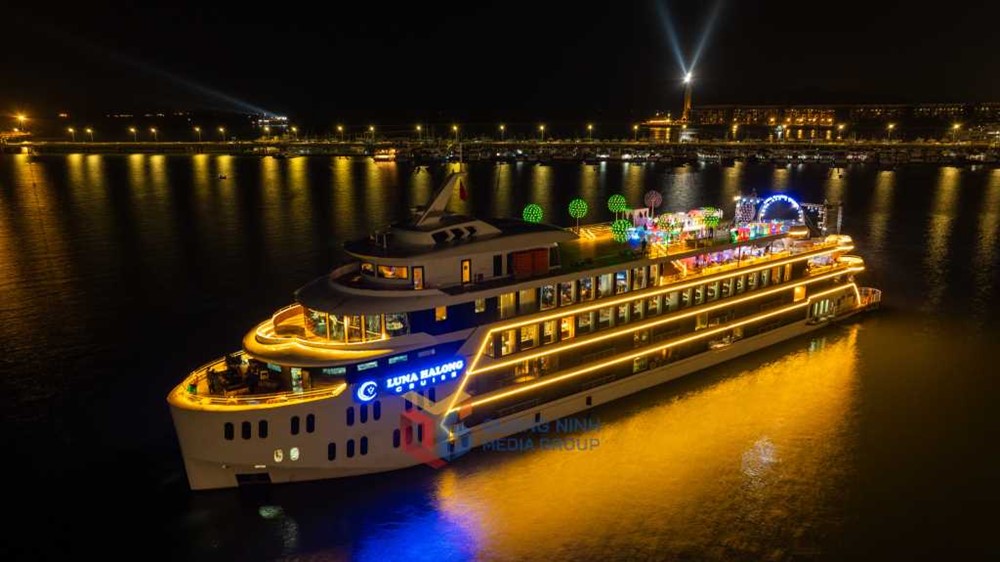 Tỉnh giàu có cách Hà Nội 200km đón tin vui, gần 50.000 người nước ngoài trên 35 tàu biển kéo đến - ảnh 2