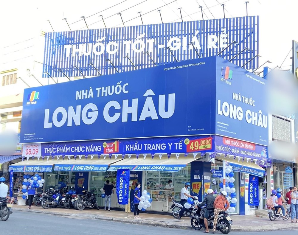 Nhà thuốc Long Châu làm điều đặc biệt cho hơn 10.000 người - ảnh 1