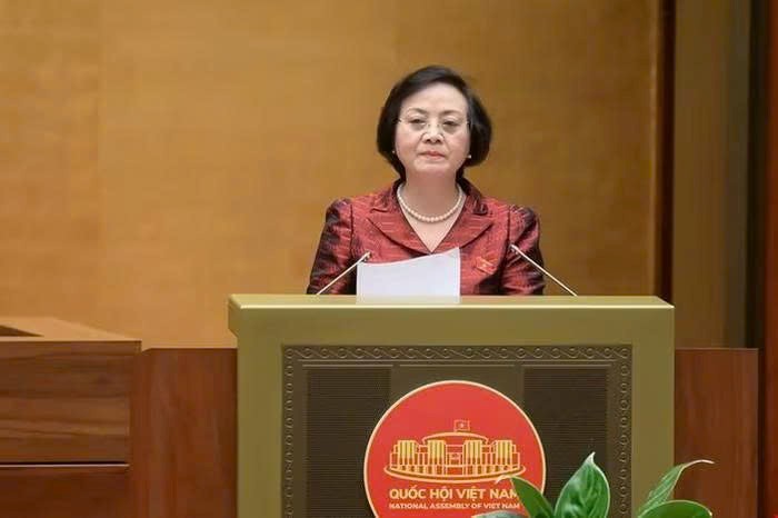 Tin quan trọng: Chính thức xóa bỏ hình thức kỷ luật giáng chức và hạ bậc lương đối với công chức - ảnh 1