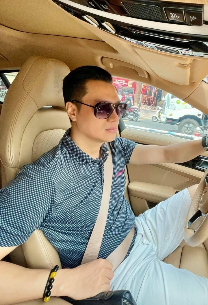 Bán chân gà online, nam NSƯT sở hữu loạt bất động sản từ Bắc đến Nam, xế sang đắt đỏ - ảnh 4