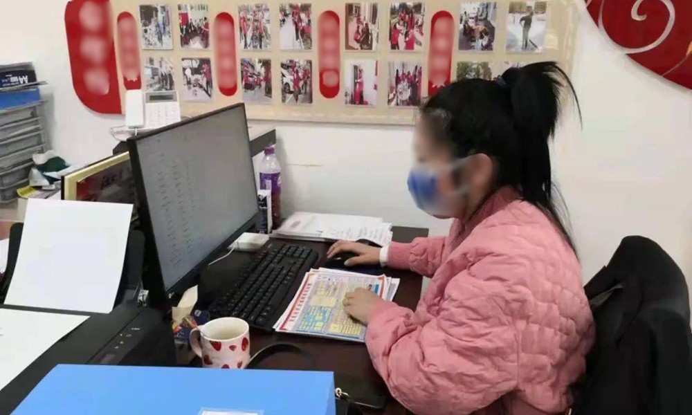 Tuyên phạt 11 năm tù nữ kế toán bệnh viện biển thủ 20 tỷ để mua sắm online - ảnh 2