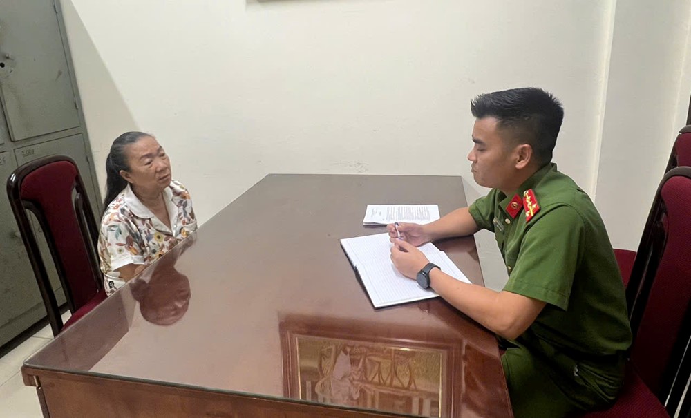 Bắt giữ, khám xét nơi ở nữ 'trùm' giang hồ là đàn em của Năm Cam, ai là nạn nhân khẩn trương liên hệ với công an qua SĐT: 0985.820.330 - ảnh 1