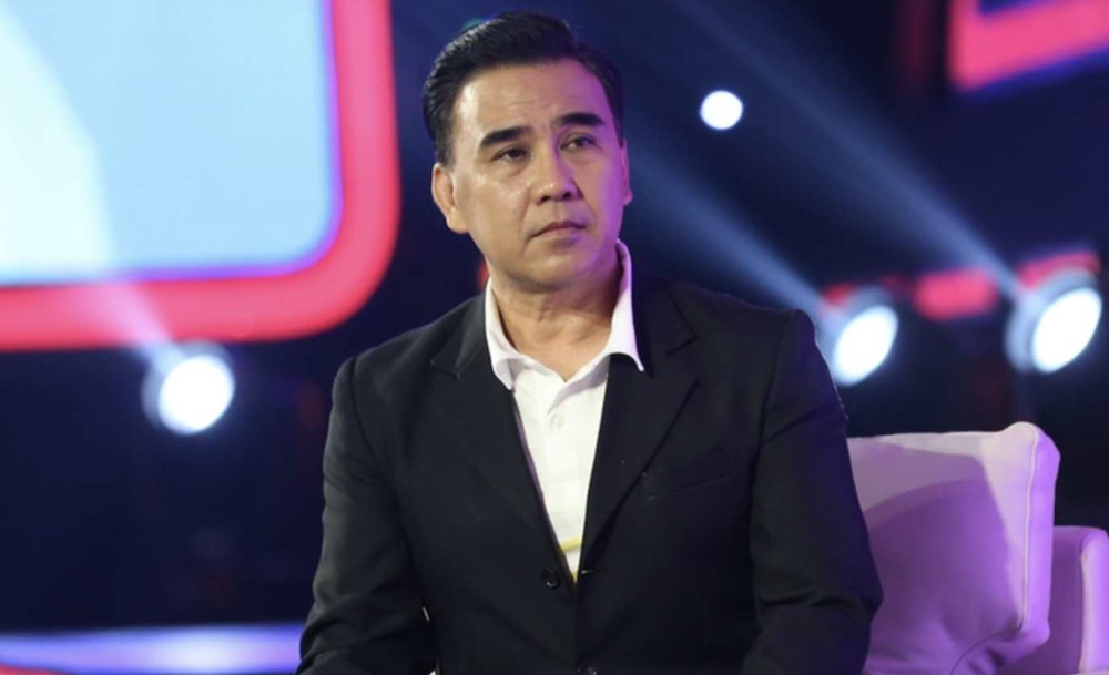 MC Quyền Linh liên tục xin lỗi - ảnh 2