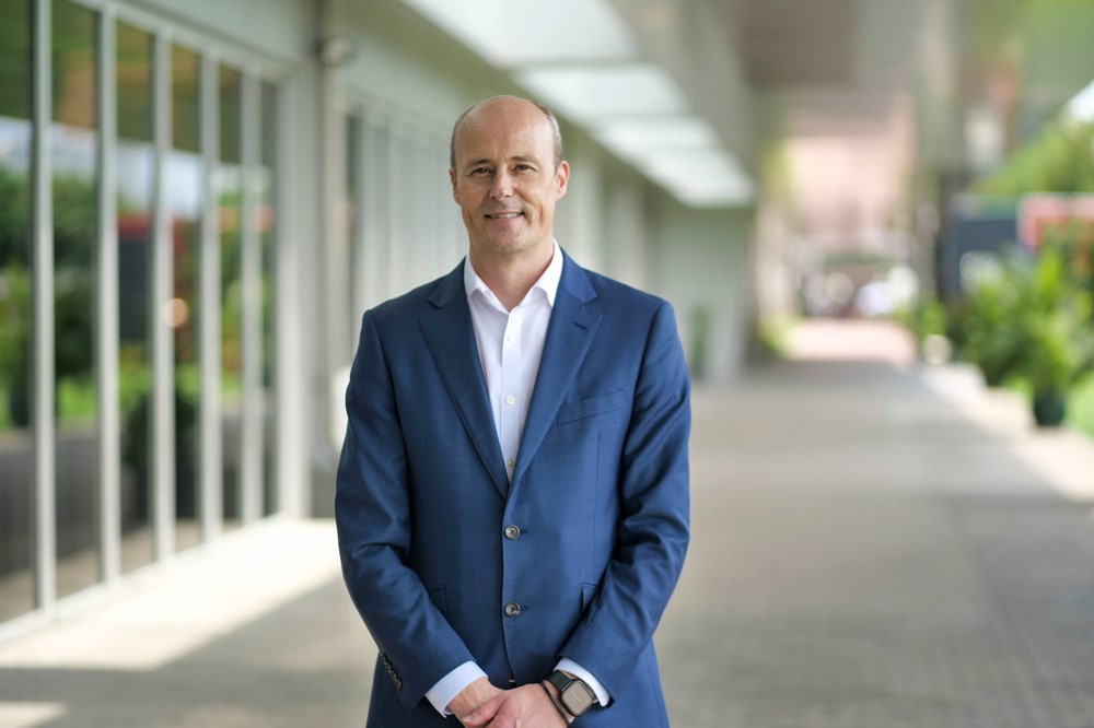 Tân Giám đốc Đại học có học phí cao bậc nhất Việt Nam: Giáo sư từng lãnh đạo nhiều trường danh tiếng quốc tế, Tiến sĩ ĐH Melbourne - ảnh 1