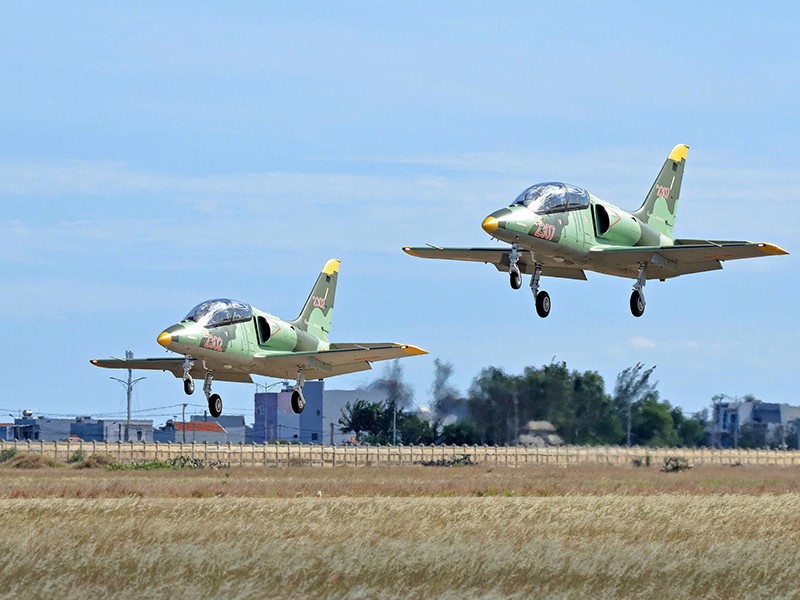 Hơn 1 tháng nữa, hàng triệu người dân được chứng kiến hơn 30 máy bay, tiêm kích Su-30MK2 trong sự kiện lớn nhất cả nước - ảnh 1