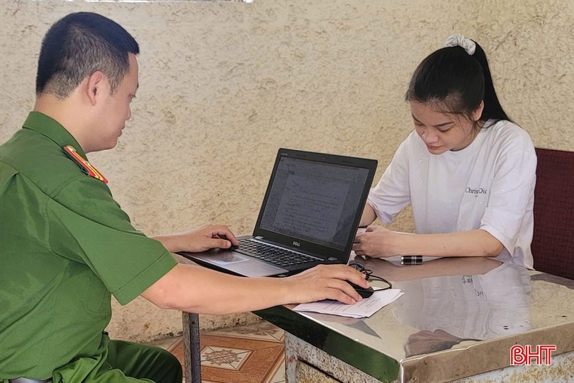 Chính thức truy tố nữ môi giới bất động sản sinh năm 2002 Lê Thị Nguyệt, đề nghị bị hại khẩn trương liên hệ - ảnh 1