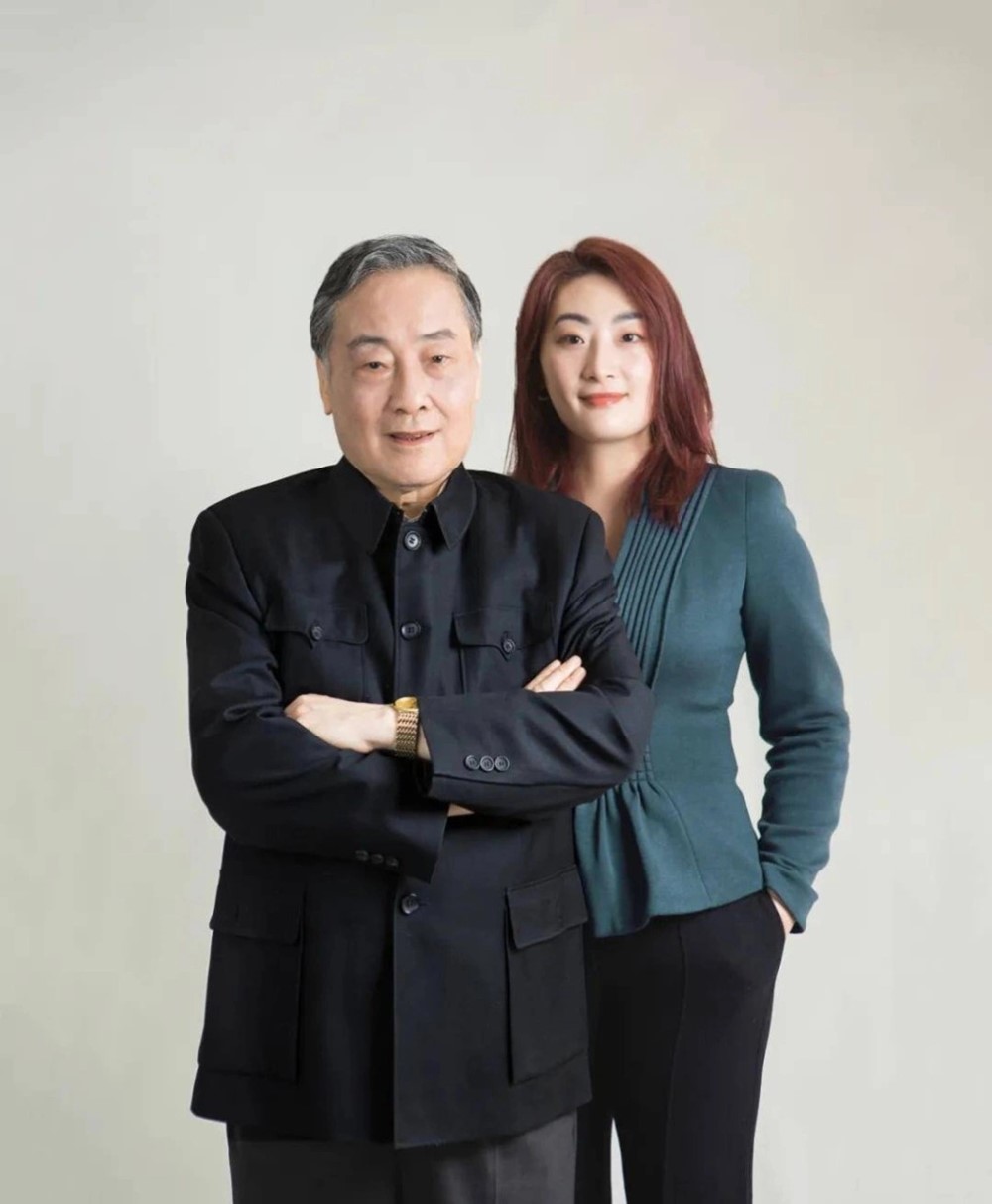 Tỷ phú nổi tiếng qua đời, để lại khối tài sản hơn 100.000 tỷ gây tranh chấp gay gắt  - ảnh 3