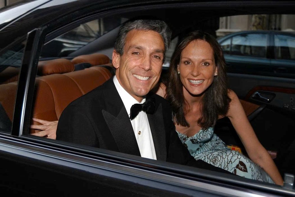 Đại gia bất động sản bị siết nợ gần 200 triệu USD, phải ‘tẩu tán’ siêu xe và du thuyền - ảnh 4