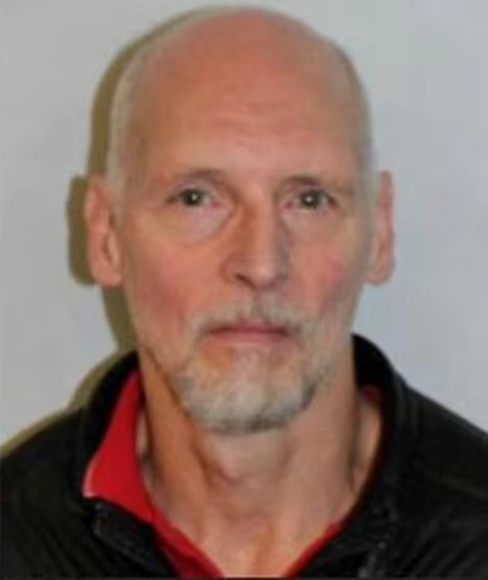 Chính thức tuyên án tù bác sĩ nổi tiếng quay lén hơn 2.000 phụ nữ - ảnh 1