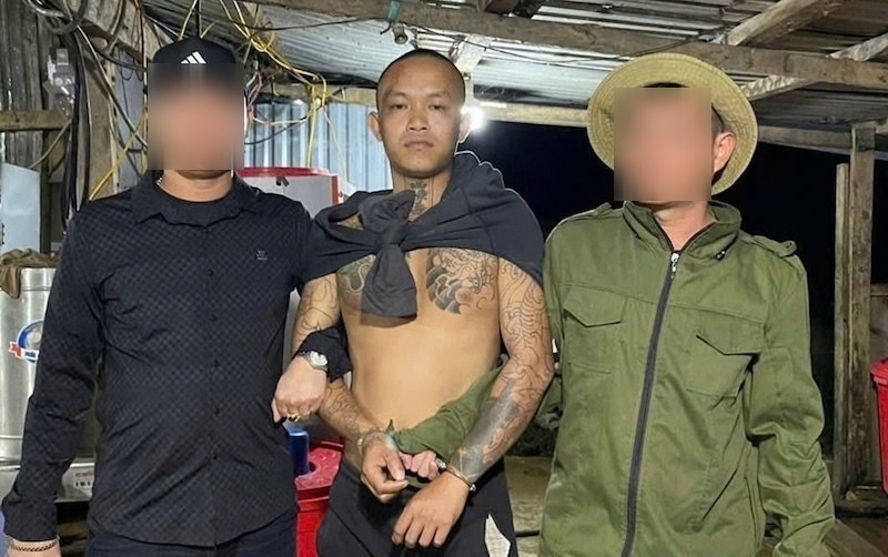 Bắt khẩn cấp 'trùm' mua bán người Lý Văn Sang sinh năm 1998 - ảnh 1