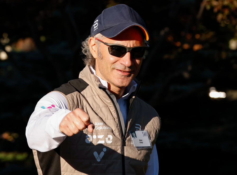 Vén màn bí ẩn cổ phiếu tăng 600% dù đang đốt tiền khủng: Từ kẻ thù trở thành 'con cưng' của Lầu Năm Góc, được ông Trump đích thân cảm ơn - ảnh 1