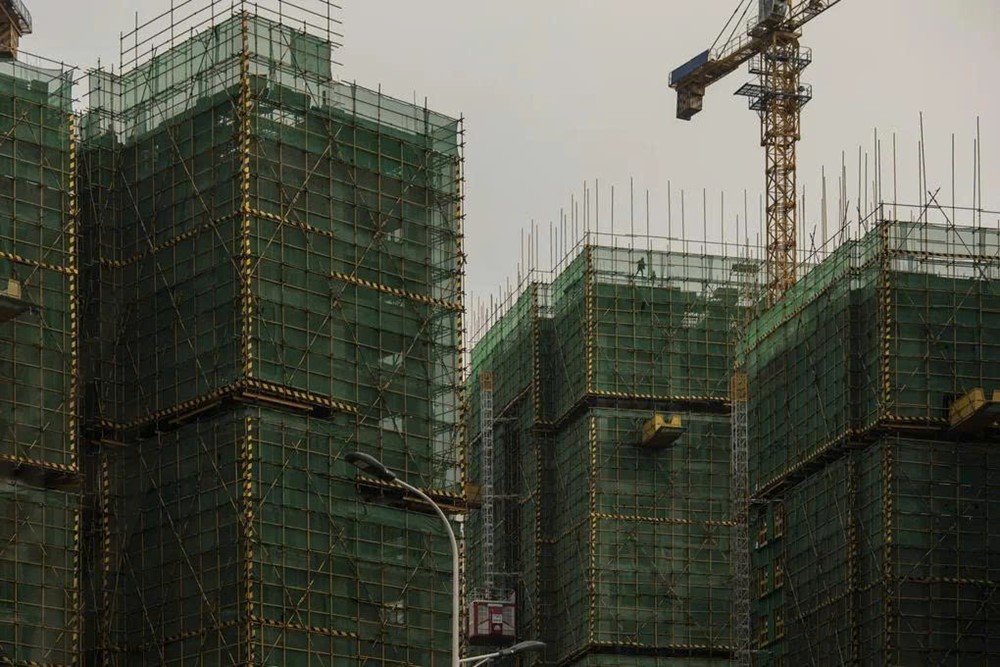 UBS cảnh báo: Khủng hoảng bất động sản Trung Quốc sẽ kéo dài hơn dự tính - ảnh 1