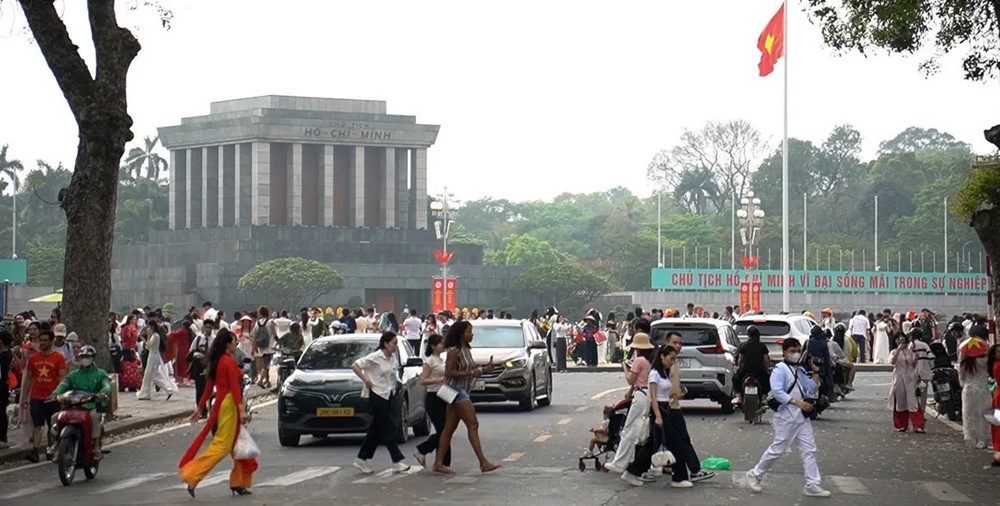 Du lịch Hà Nội đón tin vui - ảnh 1