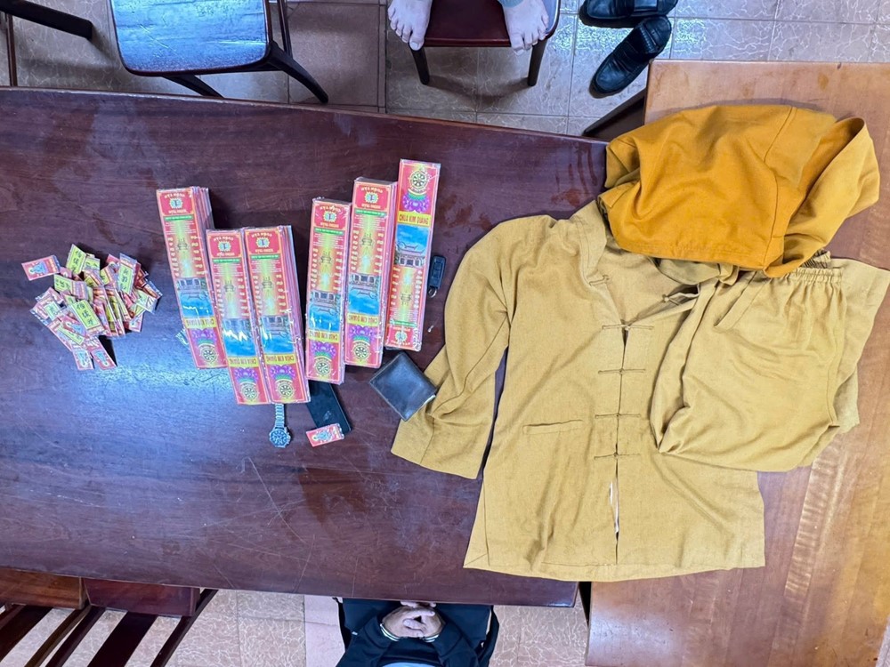 Bắt giữ 'nhà sư' Nguyễn Văn Thanh Tấn - ảnh 2