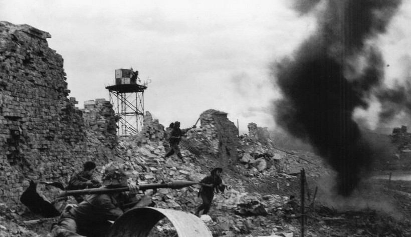 'Mưa đỏ' thu gần 500 tỷ, một Di tích quốc gia đặc biệt đón lượng khách kỷ lục - ảnh 3