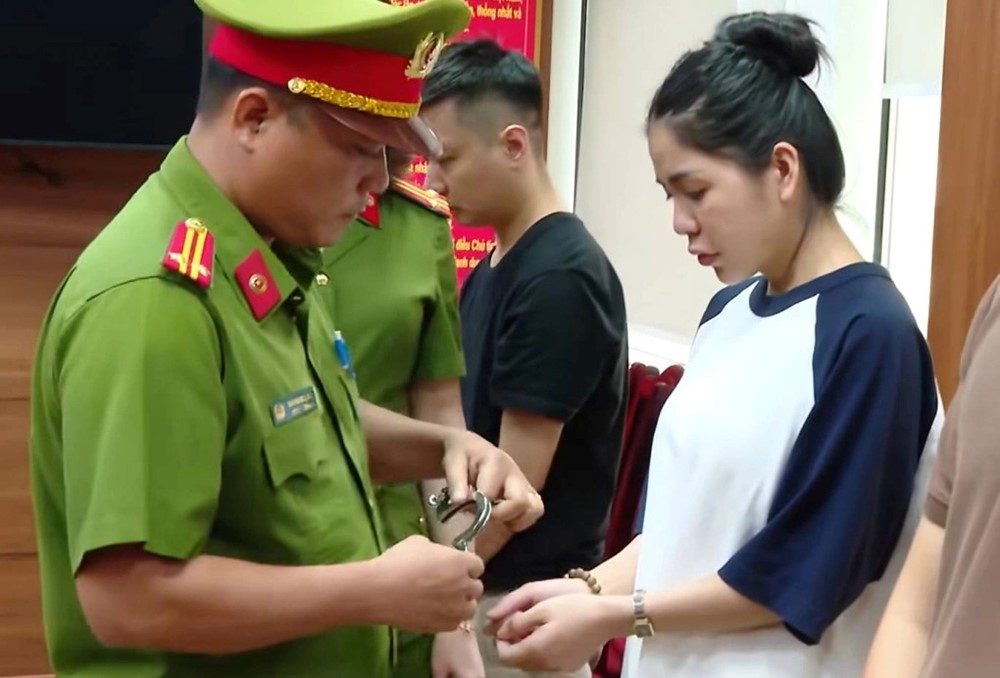 Bất ngờ trước số tiền hoa hồng 'khủng' của Hoa hậu Thùy Tiên trong vụ kẹo rau củ Kera  - ảnh 3