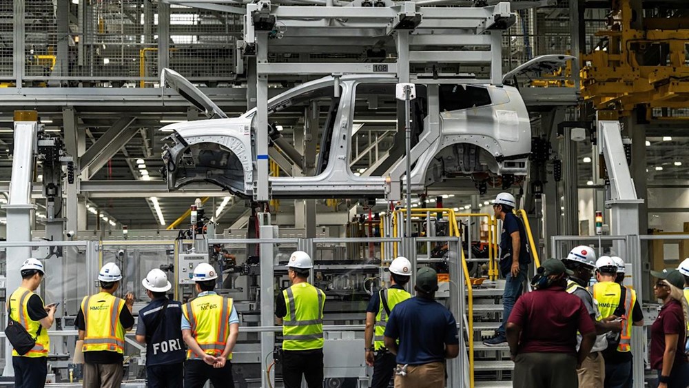 Các chaebol Hàn Quốc 'đứng ngồi không yên' sau khi Mỹ đột kích nhà máy Hyundai, 150 tỷ USD bị đe dọa - ảnh 1