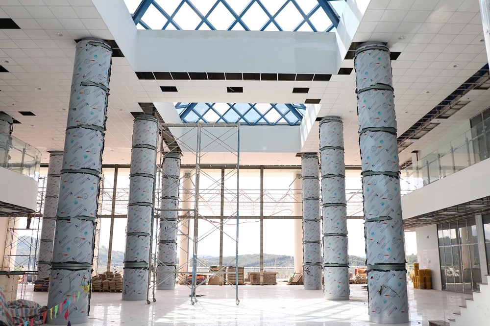 Cận cảnh bệnh viện trăm tỷ có bãi đáp trực thăng đầu tiên ở tỉnh rộng nhất Việt Nam - ảnh 4