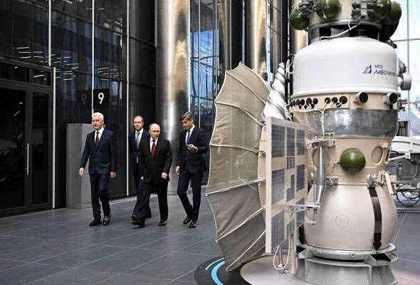 Nga chuẩn bị tung đối thủ cạnh tranh Starlink của Elon Musk - ảnh 1