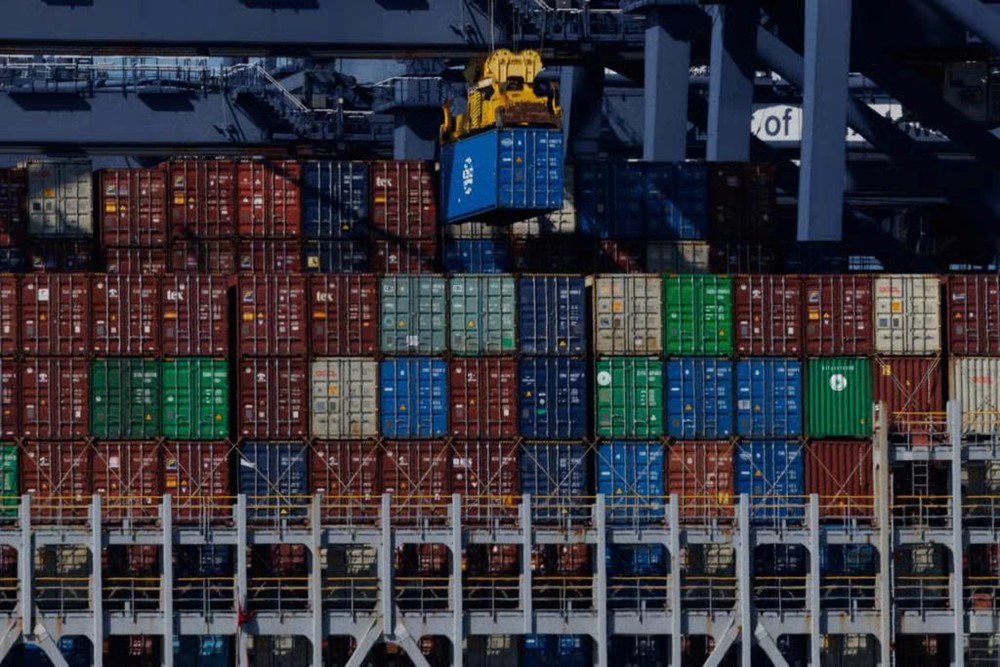 Trung Quốc dùng tàu phá băng khởi động ‘đường tắt’ xuyên Bắc Cực, rút ngắn 40% thời gian sang châu Âu - ảnh 2