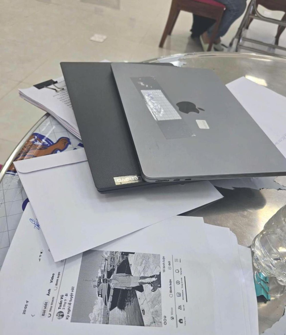 Bắt và khởi tố Phạm Tiến Dũng sinh năm 1999, thu giữ xe hơi, nhiều thiết bị điện tử, phong tỏa hàng tỷ đồng - ảnh 2