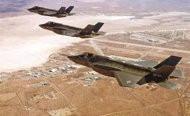 Đồng minh NATO sắp chốt hợp đồng ‘khủng’ hàng trăm máy bay Boeing và tiêm kích Mỹ - ảnh 1