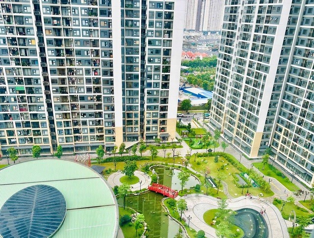 Tiền tiết kiệm đuổi không kịp giá nhà, người lao động gác giấc mơ 'an cư' - ảnh 1